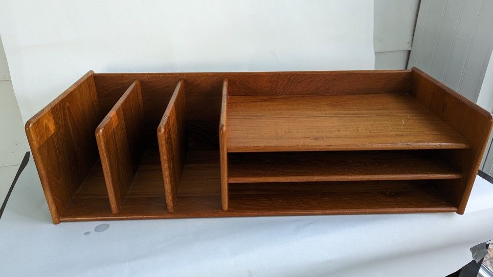 Desk organizer MCM