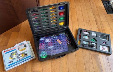 Elenco Snap Circuits Electronics Learning kit