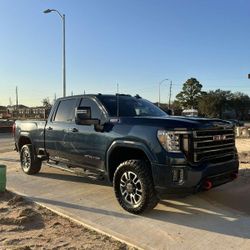 2023 GMC Sierra