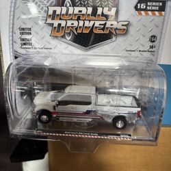 Greenlight 2019 Ford F-350 Lariat Dually 1:64 Diecast