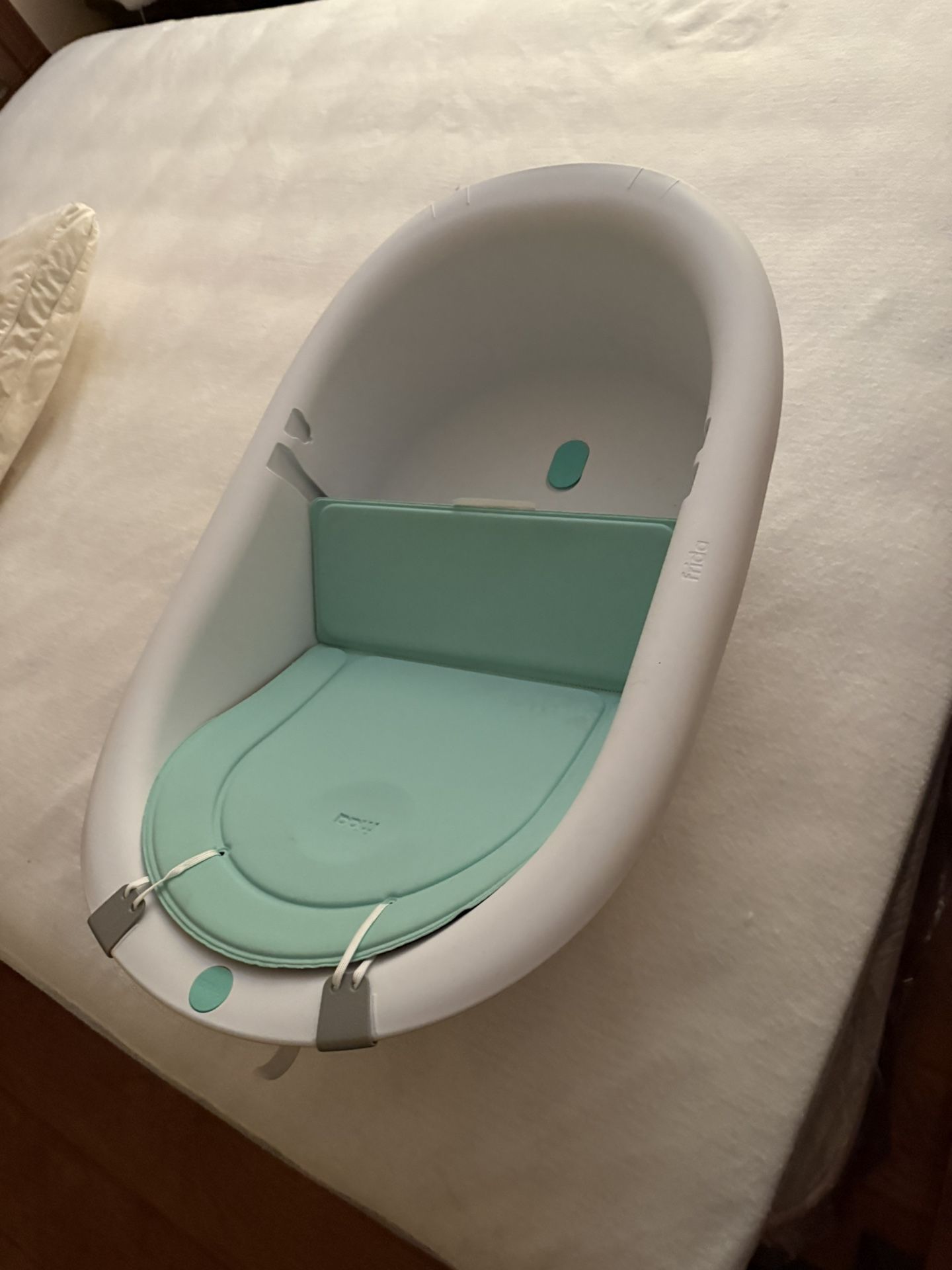 Baby Tub Grown With Me