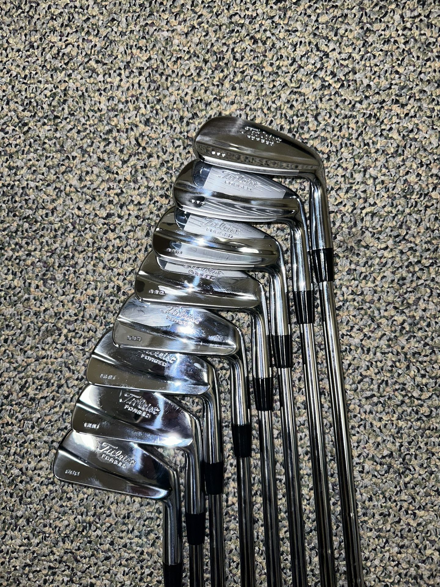 Titleist 680 Mb 15th Anniversary Iron Set