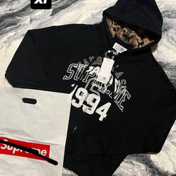 Hoodies Supreme 