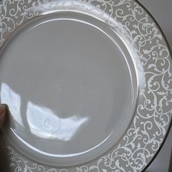 Mikasa Dinnerware (Total Of 11 Plates)