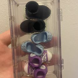 Rainbow High Doll Deluxe Fashion Closet 3 shoes 