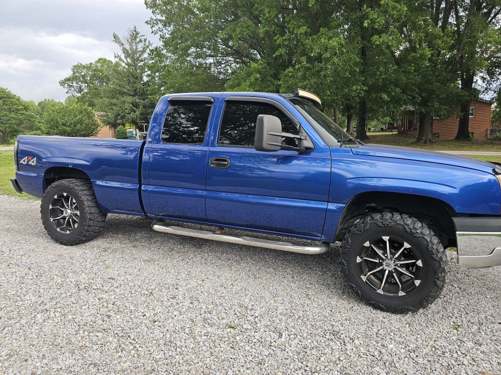 2004 Chevrolet Silverado 1500