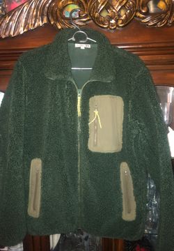 UNIQLO WOOL JACKET FITS LIKE A MEDIUM