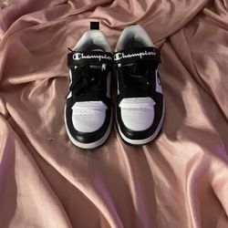 Kids Shoes Clothing Size 4 USA Brand New Champions