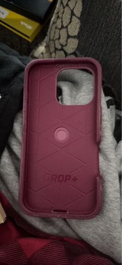 OtterBox Commuter Case – iPhone 16 Pro – Foxberry Pink
