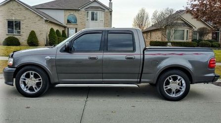 🚀🚀 Price 1200 Ford F-150 V8 2️⃣0️⃣0️⃣2️⃣