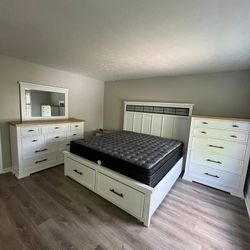 Storage Bedroom Set In Stock For Fast Delivery 