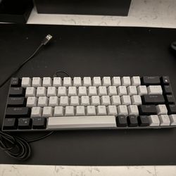 MageGee - Mechanical Dual Tone USB Keyboard 