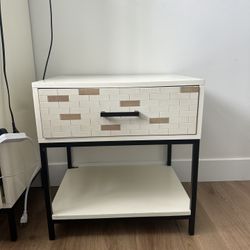 Side Table / Night Stand