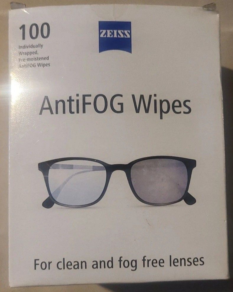 ZEISS - ANTI FOG PRE-MOISTENED LENS INDIVIDUALLY WRAPPED CLEANING WIPES