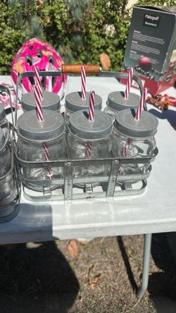 Mason Jar Drinking Glasses Set with Carrier (2)