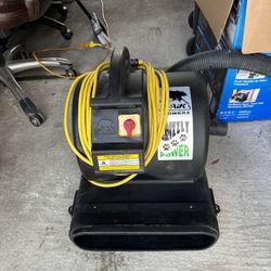 Grizzly Air Blower 