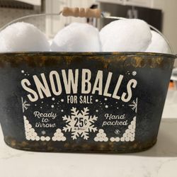 Snowball Fight Pail