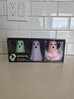 NEW NIB Ghost Party Set of 3 Pastel Halloween Ghosts Seasonal Decor
