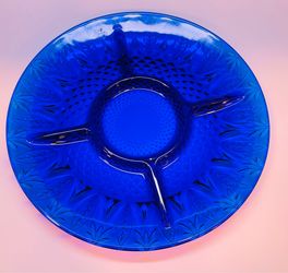 Beautiful vintage Avon Royal Sapphire blue glass divided  dish
