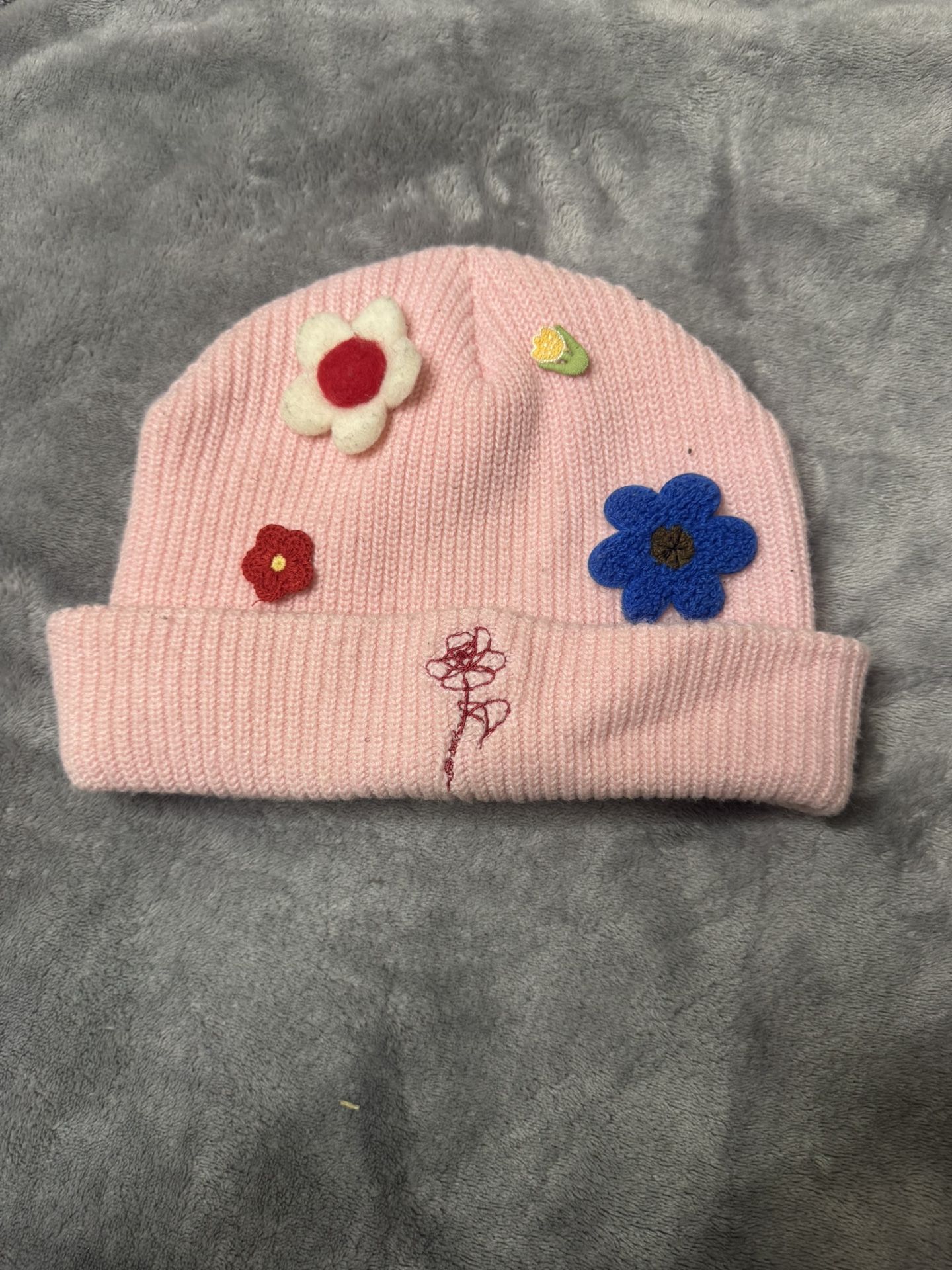 White And Pink Beanies Get 2 In One Purchase 