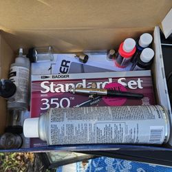 Badger Airbrush And Compressor With Spray Booth