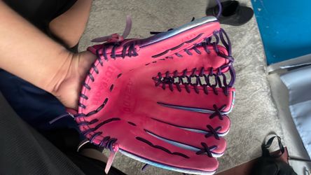 Wilson A2000 glove