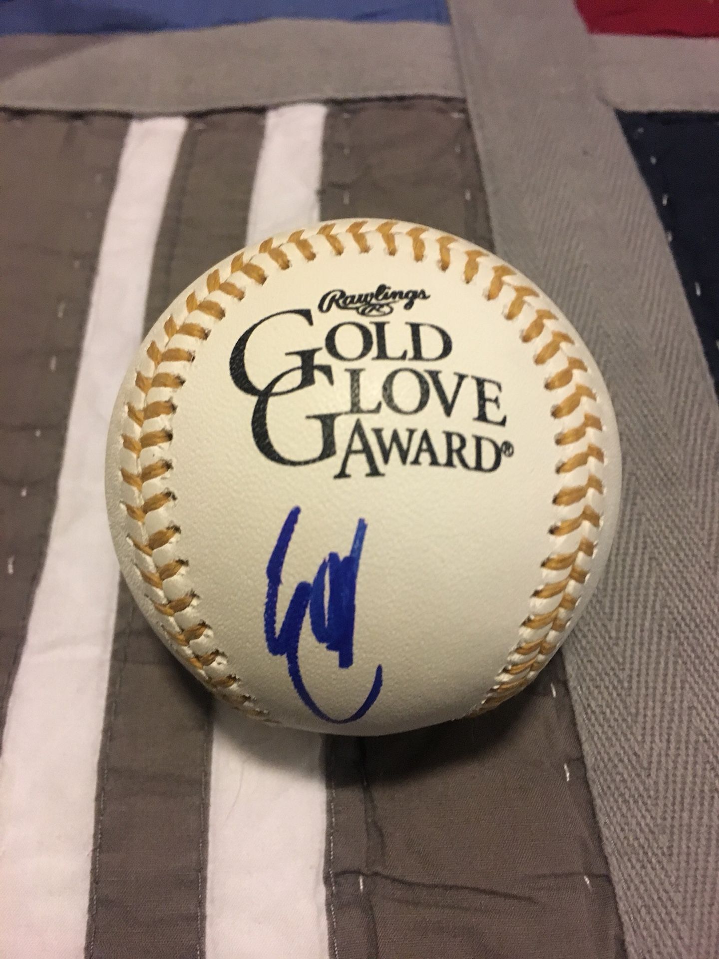 Eric Hosmer Signed Baseball - Royals/Padres (Autographs)