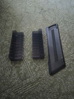 Look at Description 🎮PS4 Vertical Stand & Game Holders Bundle - $10 FIRM