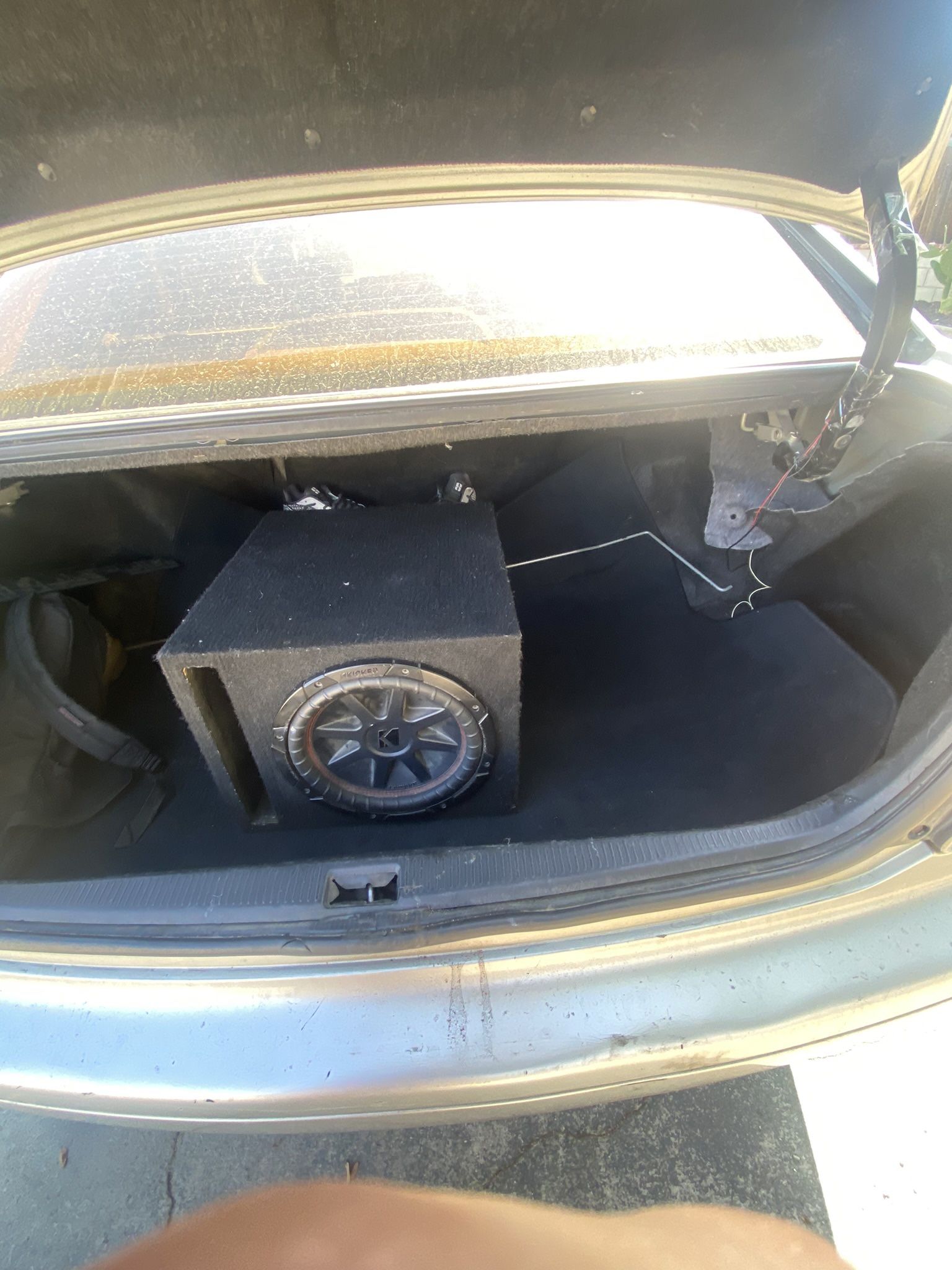 10” Kicker Sub & Amp 