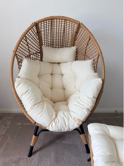 Wicker Indoor/Outdoor Lounge Egg Chair with Beige Cushion and Ottoman for Patio Porch Balcony