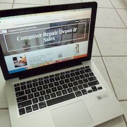 Apple Macbook Pro 13.3" (contact info removed) 8GB 256G SSD DVDRW Ventura - $350 (Schererville)

