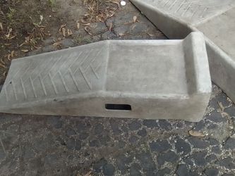 Drive Up Ramps
