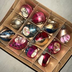 Vintage 1950s Mercury Glass Reflector Christmas Ornaments – Fantasia Poland Box Set (12)