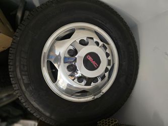 2020 GMC Denali Wheels and Tires