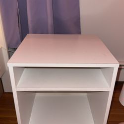 Nightstand 