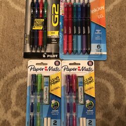 Colored pens and mechanical pencils
