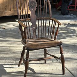 English Yew wood Windsor Arm Chair- 18th Century