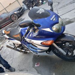 04 KATANA 600 PROJECT!! CLEAN TITLE!! NO KEY!!