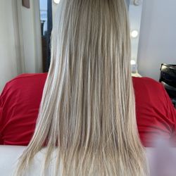 Hair extenstions install 