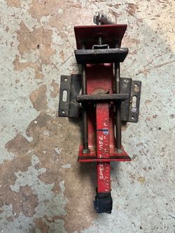 Speedy Vise Red Metal Bench Vise