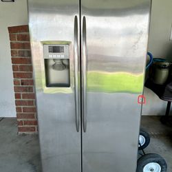 GE Profile Refrigerator 