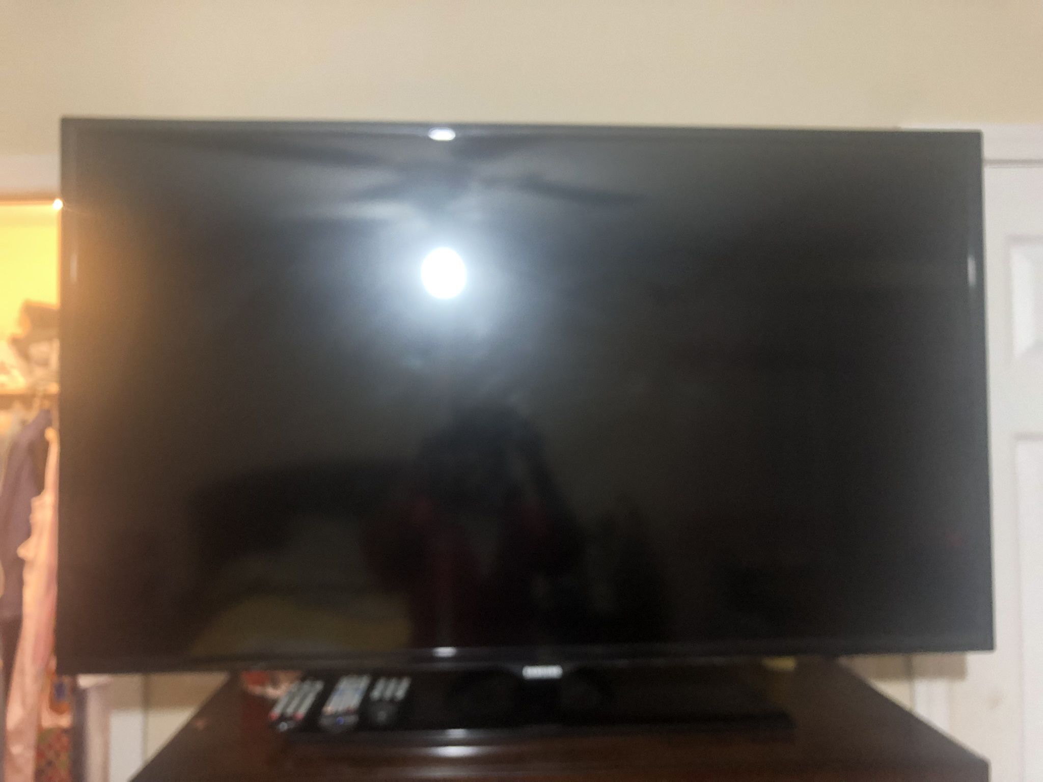 Samsung UN50EH6000 F50-inch LED HDTV