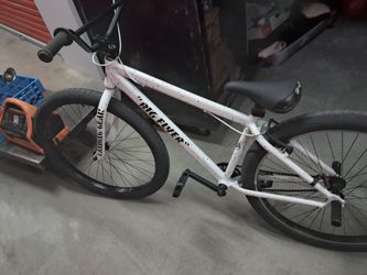 29" SE Bikes x City Grounds Big Flyer - Limited Edition Oreo / Cookies & Cream