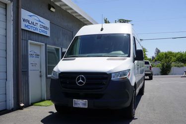 2019 Mercedes-Benz Sprinter 2500