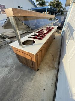 LARGE REFRIGERATED FOOD BAR (FREE DELIVERY)