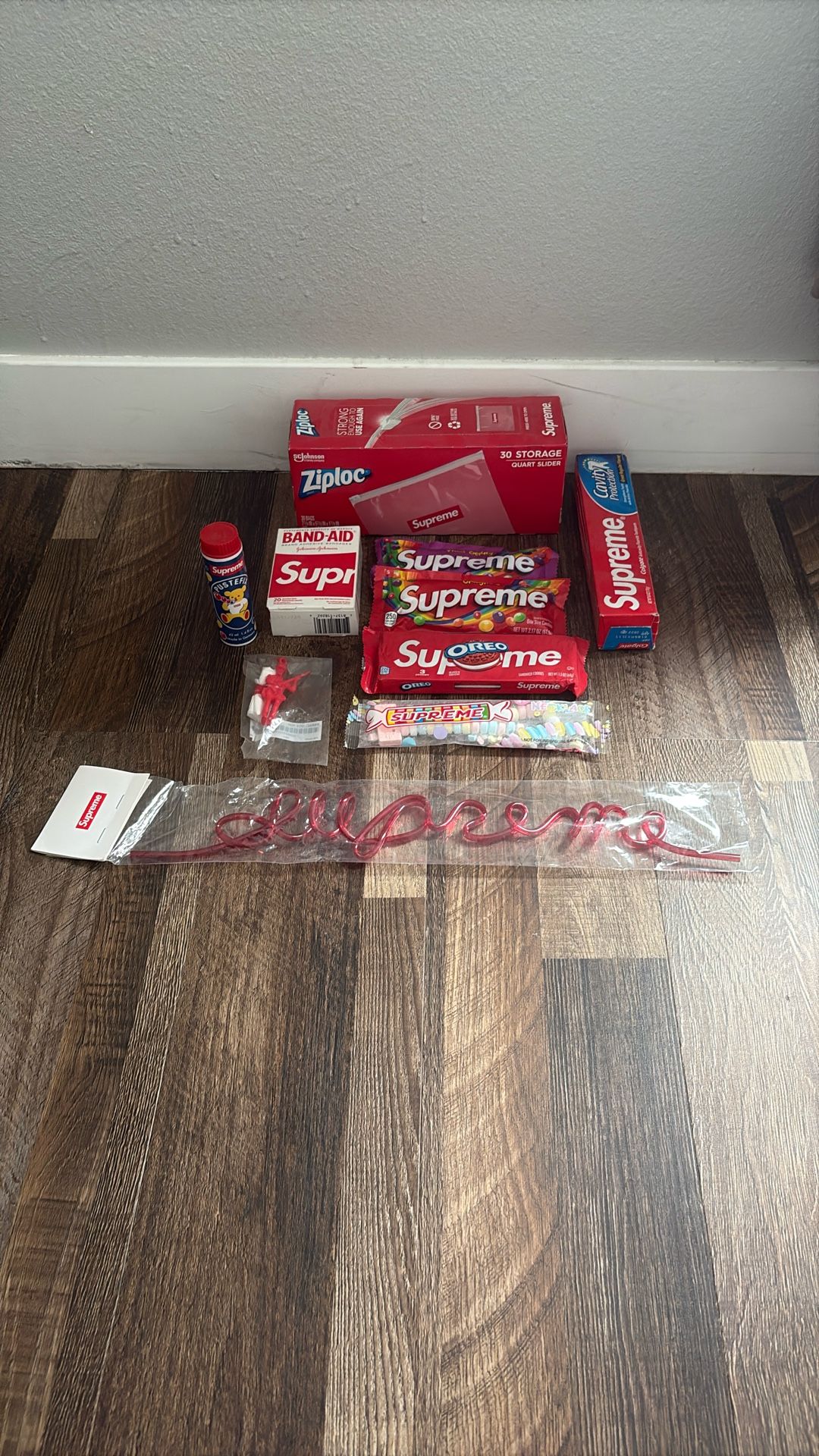 Supreme Lot