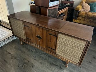 1960s RCA Victor Console