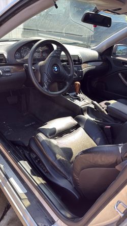 2000 BMW 323