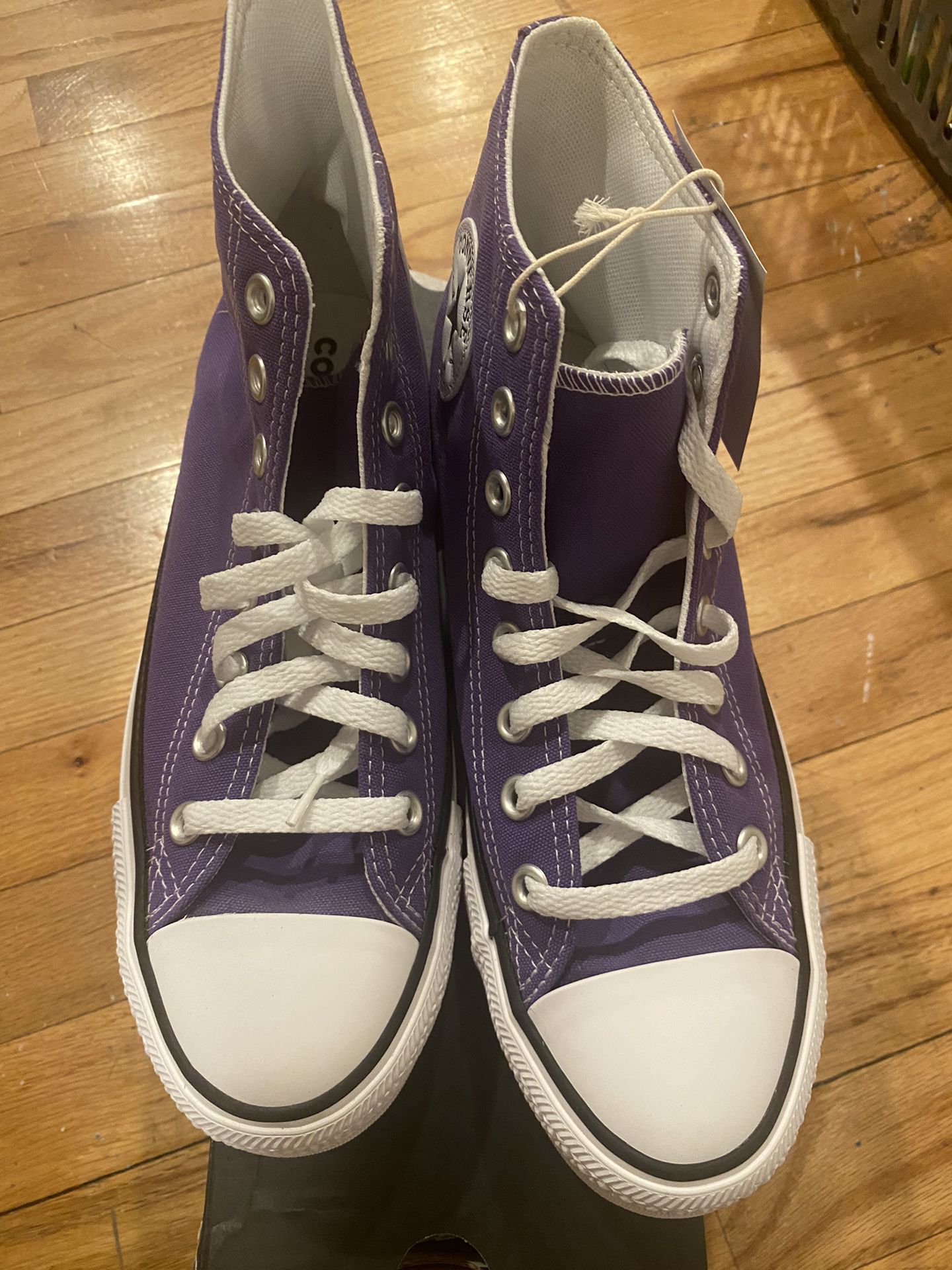 Converse Purple Size 8