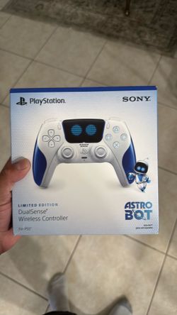 Sony PlayStation 5 Astro boy limited controller